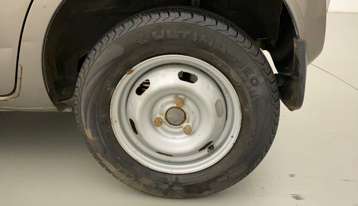 2018 Datsun Redi Go A, Petrol, Manual, 58,939 km, Left Rear Wheel