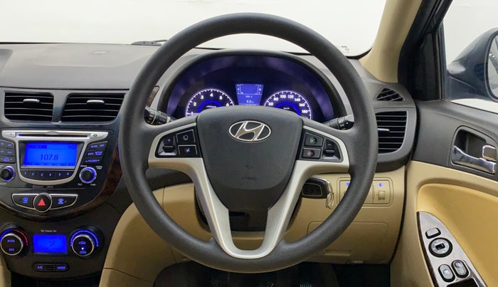 2014 Hyundai Verna FLUIDIC 1.6 VTVT SX, Petrol, Manual, 84,015 km, Steering Wheel Close Up