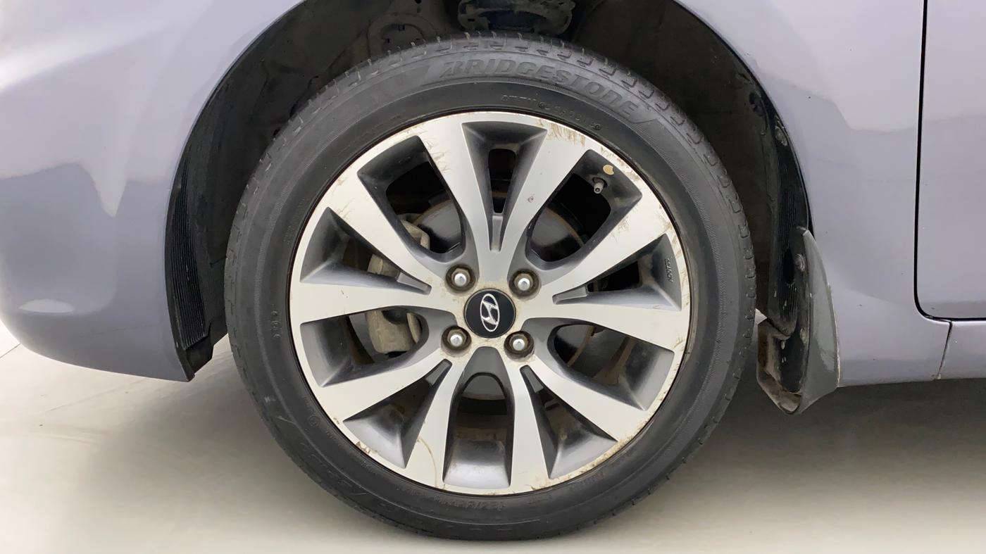 2014 Hyundai Verna FLUIDIC 1.6 VTVT SX, Petrol, Manual, 84,015 km, Left Front Wheel