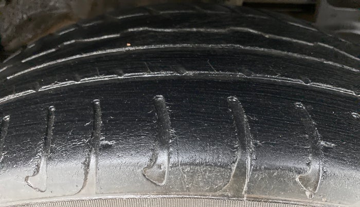 2018 Renault Duster RXZ AMT 110 PS, Diesel, Automatic, 34,552 km, Left Rear Tyre Tread