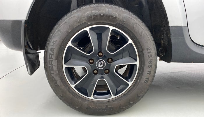 2018 Renault Duster RXZ AMT 110 PS, Diesel, Automatic, 34,552 km, Right Rear Wheel