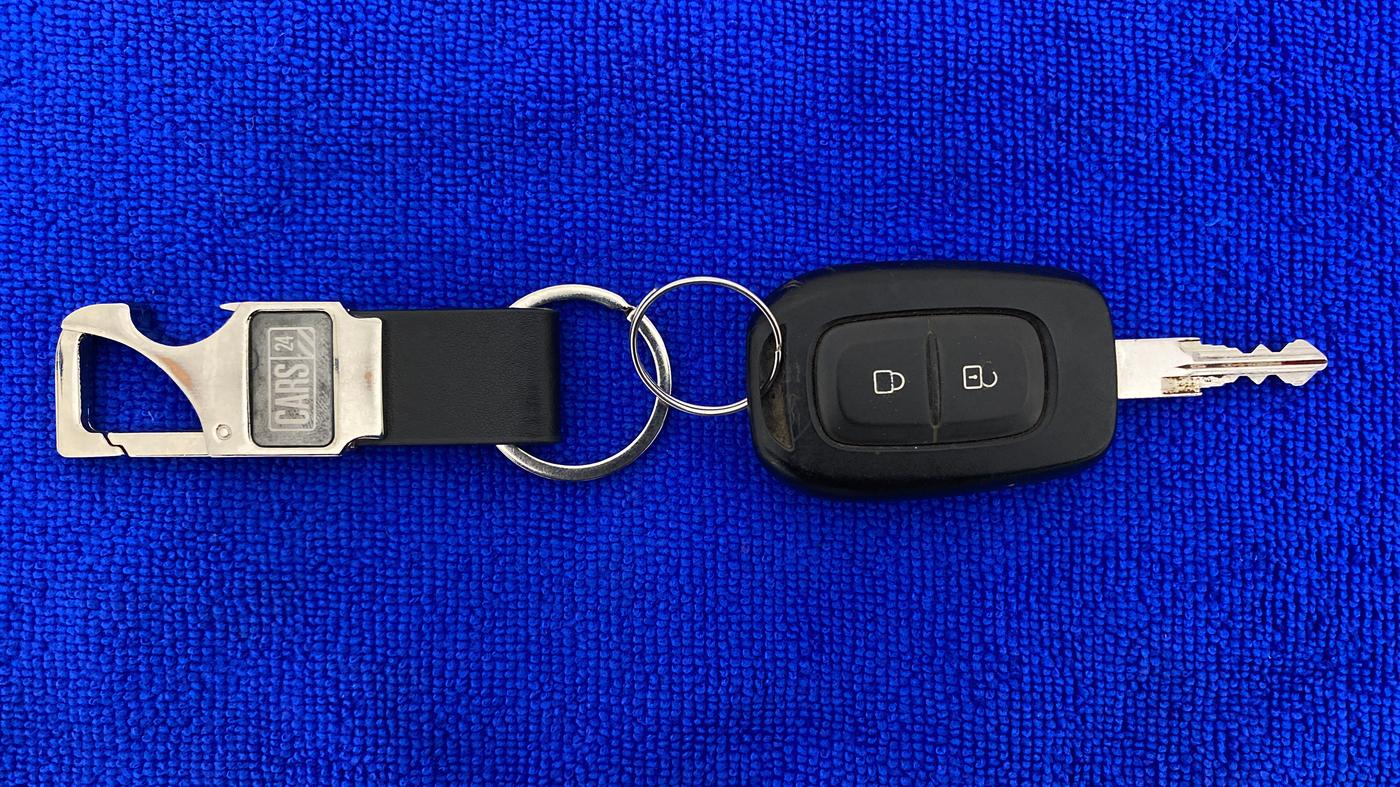 2018 Renault Duster RXZ AMT 110 PS, Diesel, Automatic, 34,552 km, Key Close Up