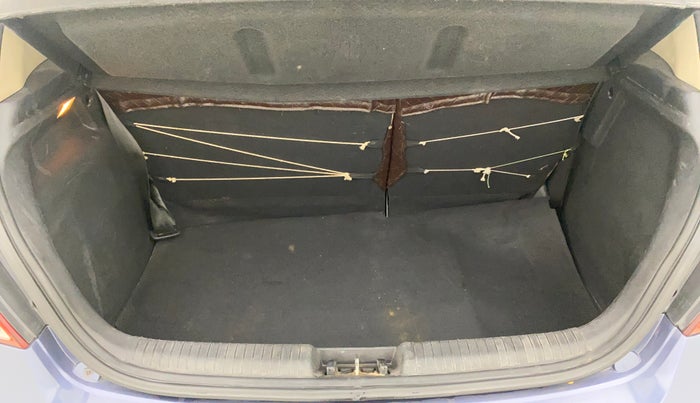 2013 Hyundai i20 SPORTZ 1.2, Petrol, Manual, 76,464 km, Boot Inside