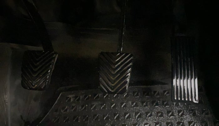 2013 Hyundai i20 SPORTZ 1.2, Petrol, Manual, 76,464 km, Pedals