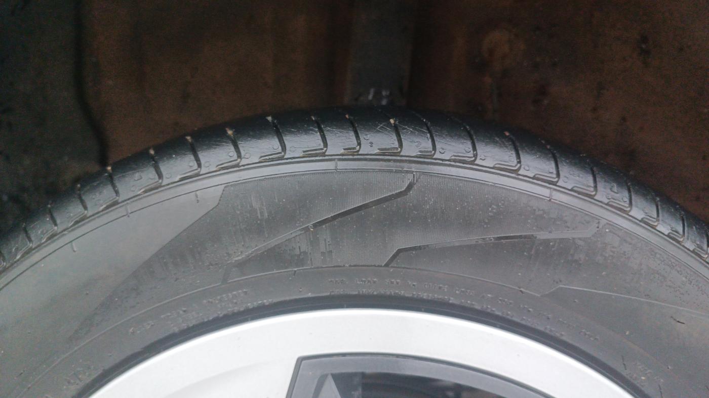 2025 Hyundai EXTER SX 1.2 MT, Petrol, Manual, 14,384 km, Right Rear Tyre Tread