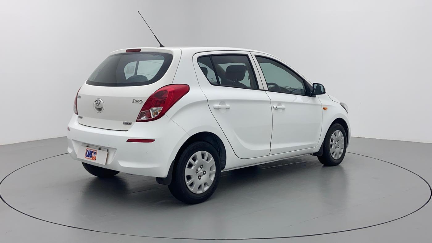 2013 Hyundai i20 MAGNA 1.4 CRDI, Diesel, Manual, 72,869 km, Right Back Diagonal (45- Degree) View