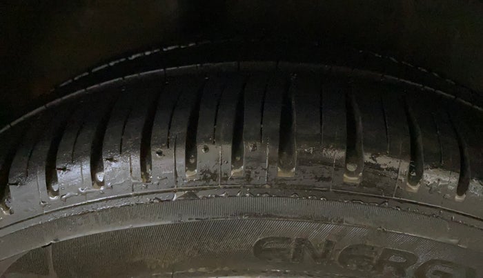 2021 Honda Amaze 1.2L I-VTEC VX, Petrol, Manual, 1,16,311 km, Right Rear Tyre Tread