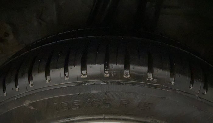 2021 Honda Amaze 1.2L I-VTEC VX, Petrol, Manual, 1,16,311 km, Left Rear Tyre Tread