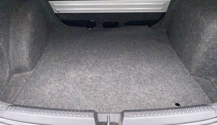 2021 Skoda Rapid AMBITION AT TSI, Petrol, Automatic, 55,436 km, Boot Inside
