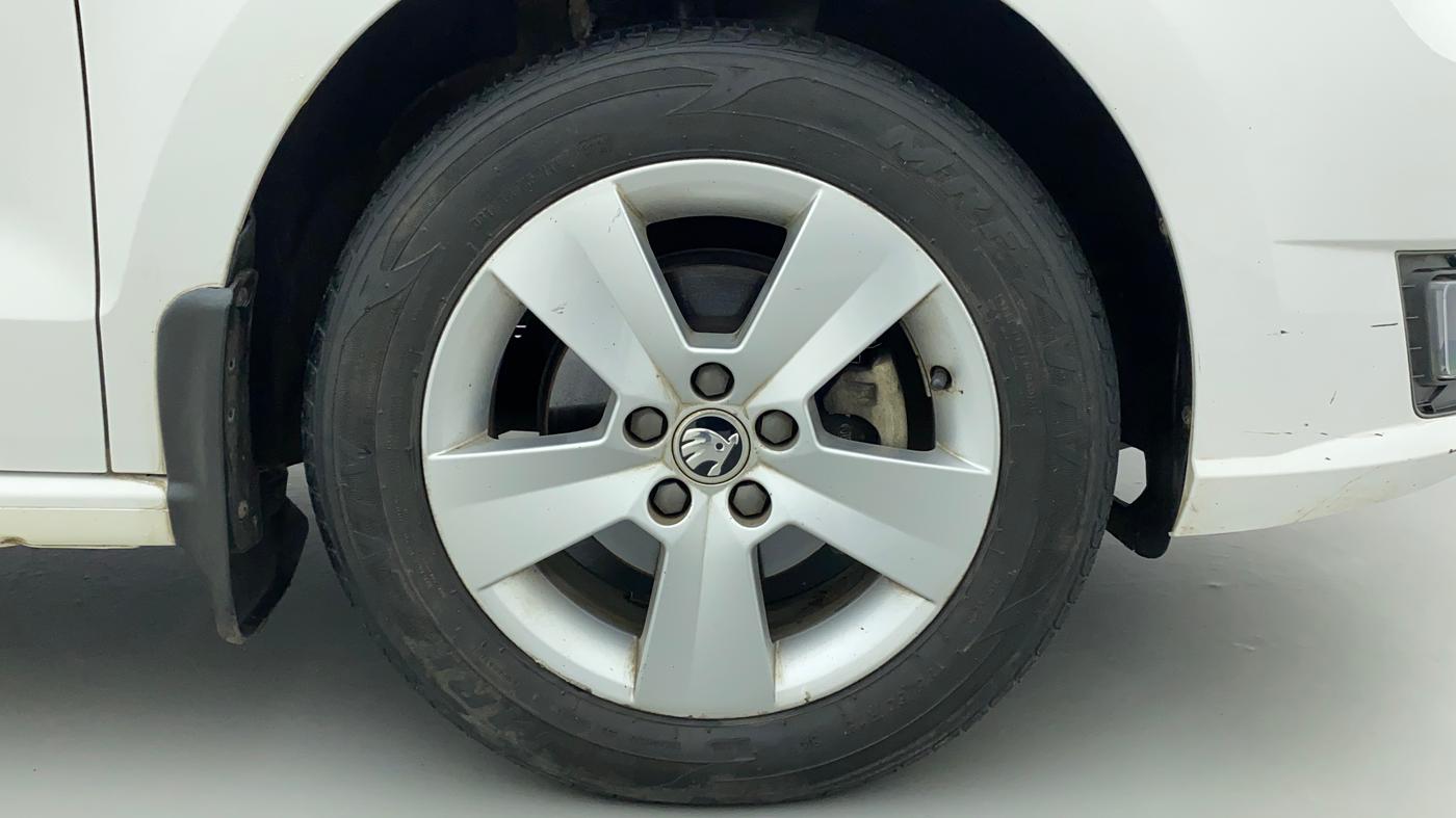 2021 Skoda Rapid AMBITION AT TSI, Petrol, Automatic, 55,436 km, Right Front Wheel