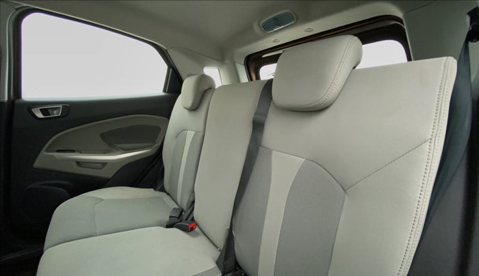 2017 Ford Ecosport 1.5 TITANIUM TI VCT AT, Petrol, Automatic, 53,295 km, Right Side Rear Door Cabin