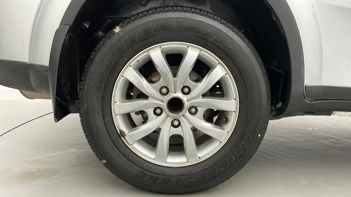 2020 Mahindra XUV500 W9 AT, Diesel, Automatic, 34,665 km, Right Rear Wheel