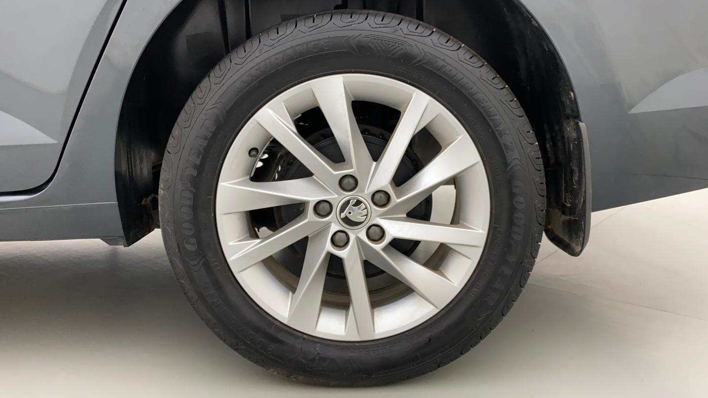 2022 Skoda SLAVIA AMBITION 1.0L TSI MT, Petrol, Manual, 7,759 km, Left Rear Wheel
