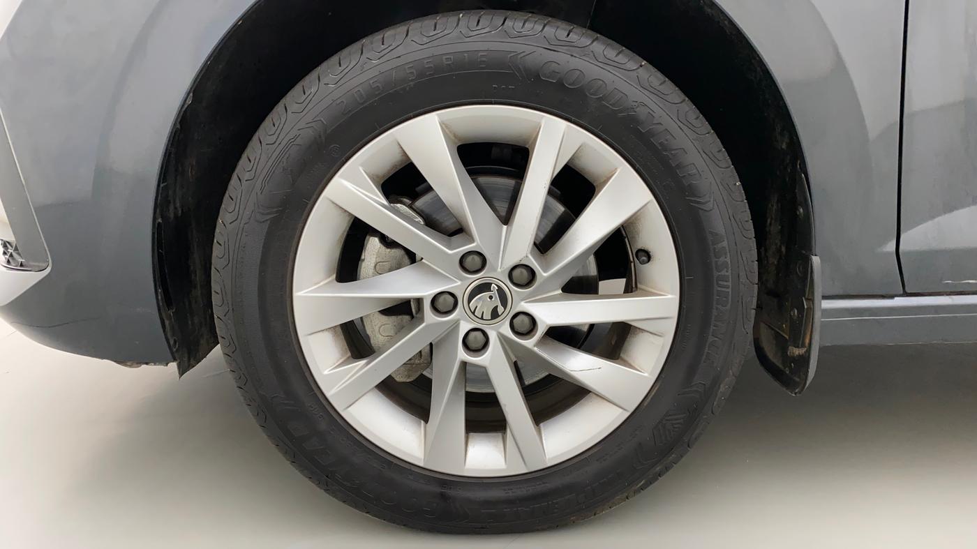 2022 Skoda SLAVIA AMBITION 1.0L TSI MT, Petrol, Manual, 7,759 km, Left Front Wheel