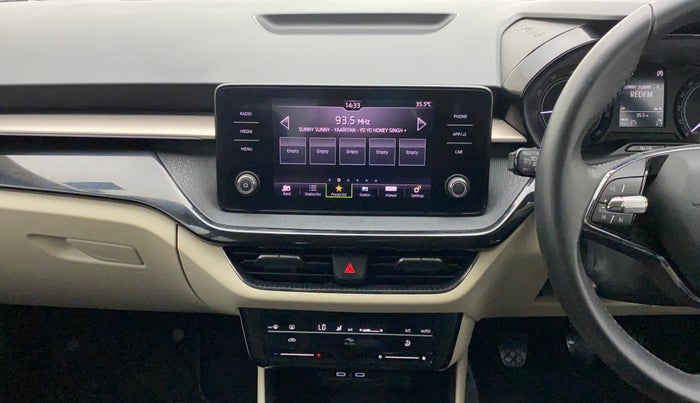 2022 Skoda SLAVIA AMBITION 1.0L TSI MT, Petrol, Manual, 7,759 km, Air Conditioner