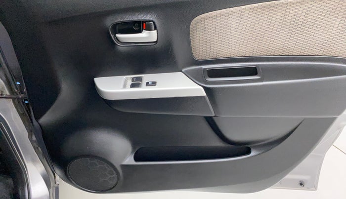 2013 Maruti Wagon R 1.0 LXI, Petrol, Manual, 22,355 km, Driver Side Door Panels Control