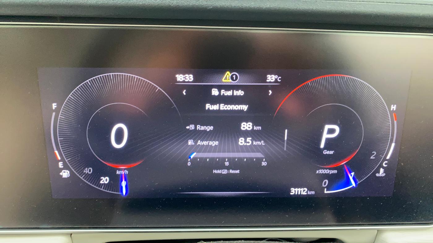 2022 Mahindra XUV700 AX 5 D AT 5 STR, Diesel, Automatic, 31,102 km, Odometer Image