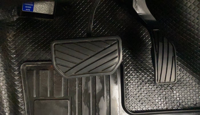 2021 Toyota URBAN CRUISER PREMIUM GRADE AT, Petrol, Automatic, 83,669 km, Pedals