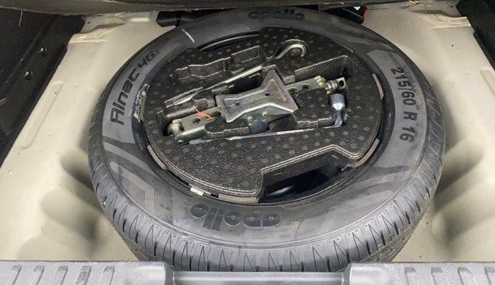 2021 Toyota URBAN CRUISER PREMIUM GRADE AT, Petrol, Automatic, 83,669 km, Spare Tyre