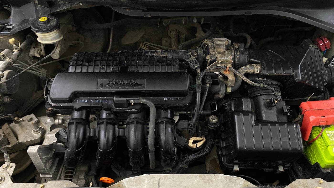 2013 Honda Brio VX AT, Petrol, Automatic, 67,479 km, Engine View