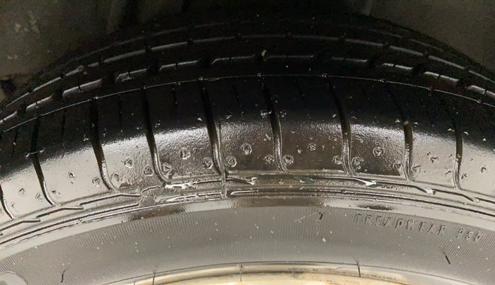 2017 Honda WR-V 1.2 i-VTEC VX MT, Petrol, Manual, 44,150 km, Left Rear Tyre Tread