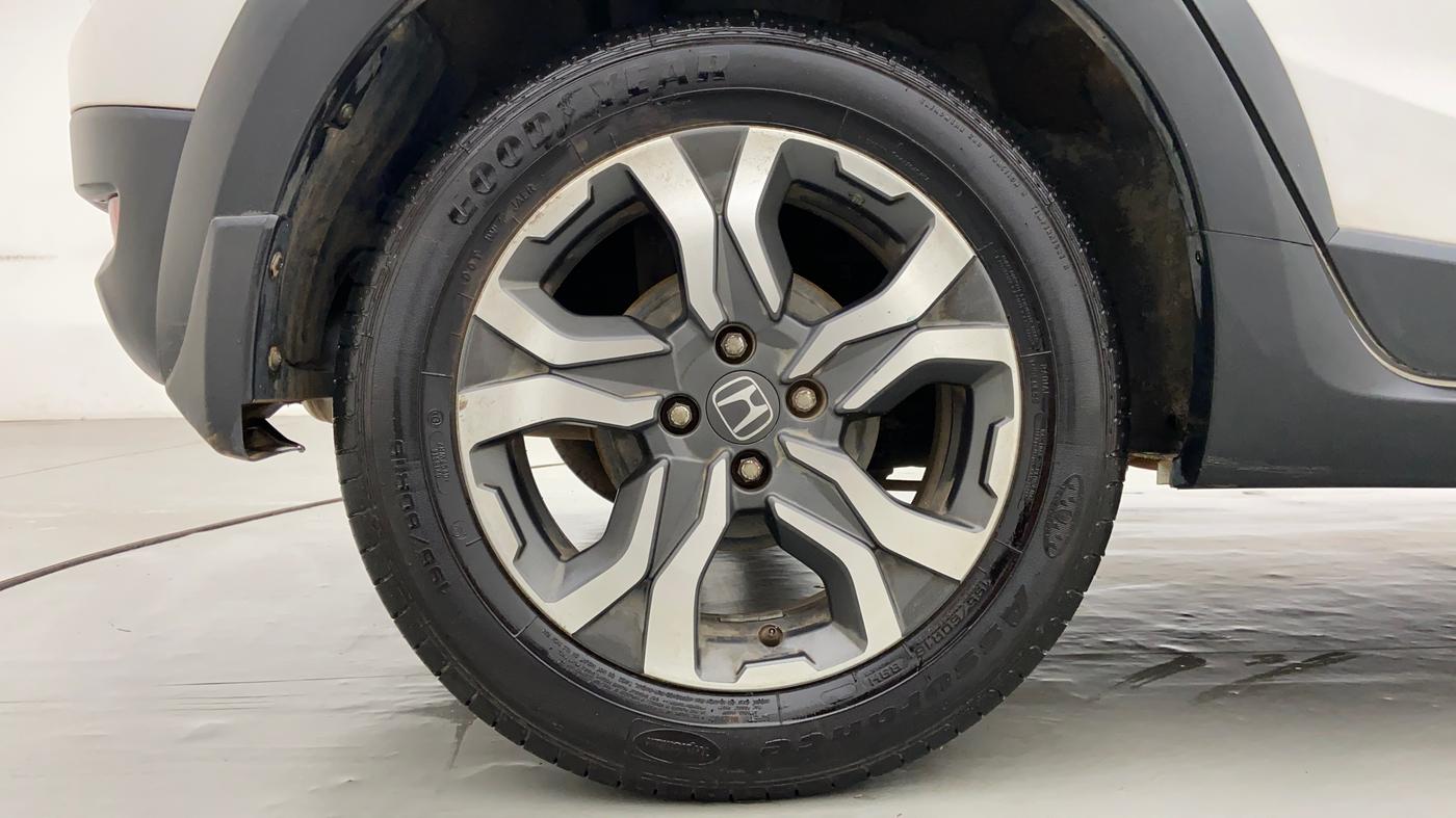 2017 Honda WR-V 1.2 i-VTEC VX MT, Petrol, Manual, 44,150 km, Right Rear Wheel