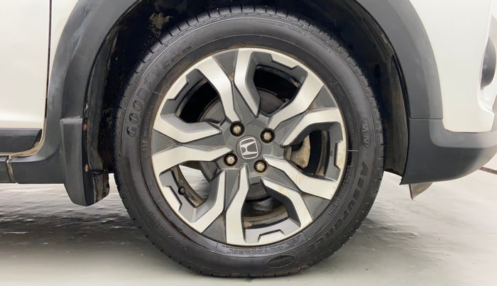 2017 Honda WR-V 1.2 i-VTEC VX MT, Petrol, Manual, 44,150 km, Right Front Wheel