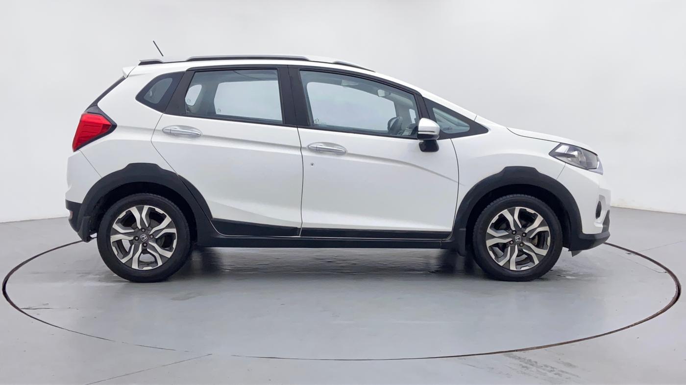 2017 Honda WR-V 1.2 i-VTEC VX MT, Petrol, Manual, 44,150 km, Right Side View