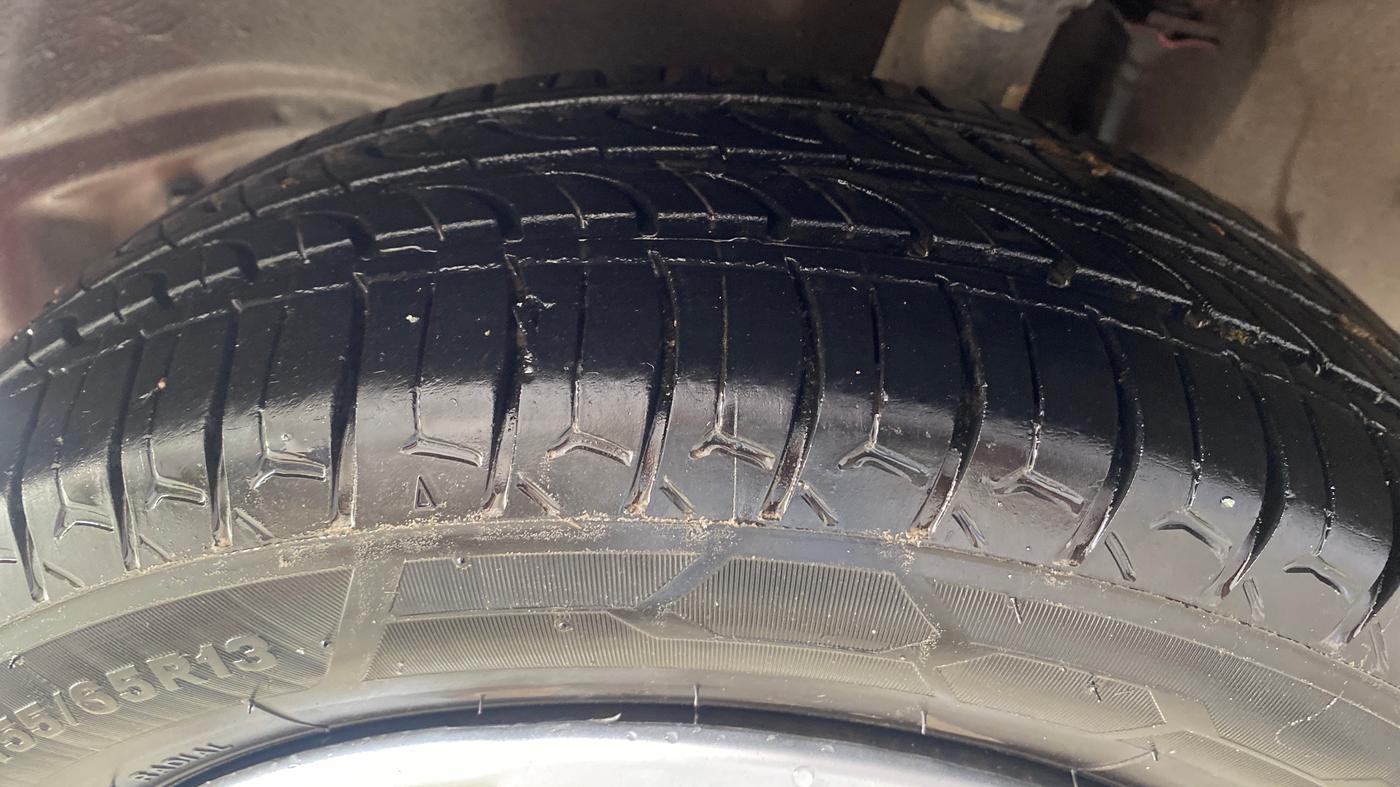 2018 Maruti Alto K10 VXI (O) AMT, Petrol, Automatic, 54,834 km, Left Front Tyre Tread