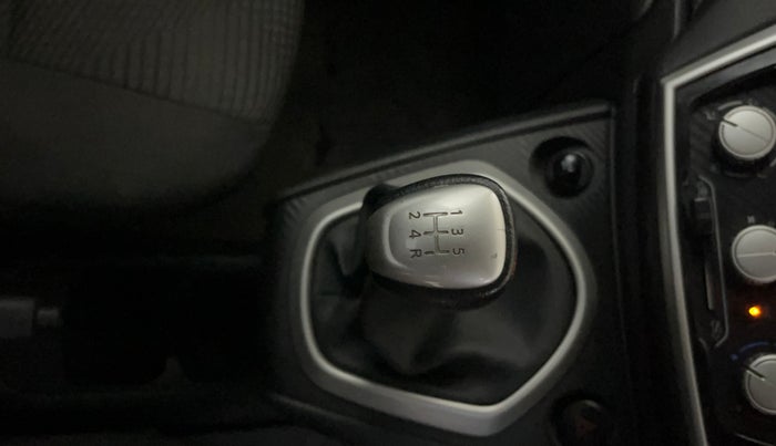 2019 Datsun Go T(O), Petrol, Manual, 16,487 km, Gear Lever