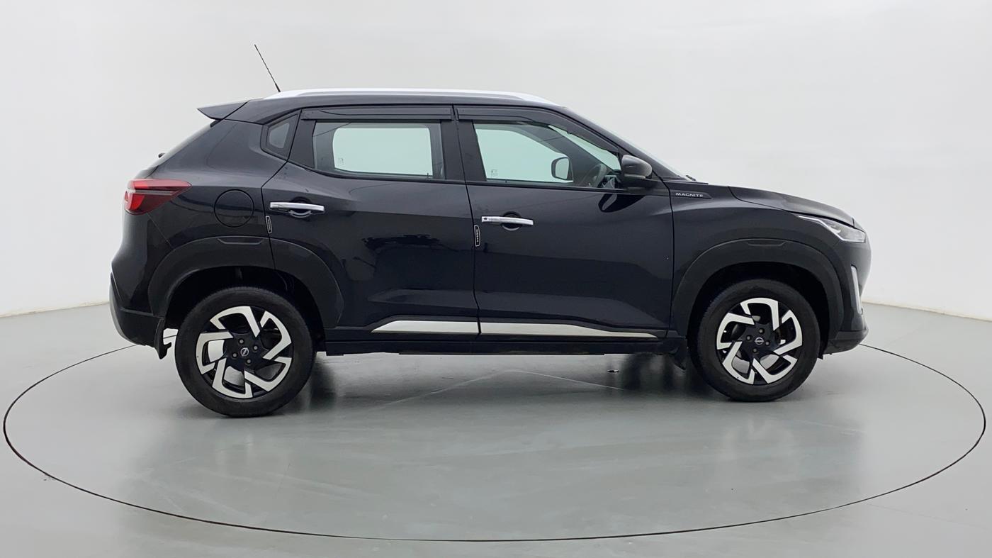 2021 Nissan MAGNITE XV MT PETROL, Petrol, Manual, 13,650 km, Right Side