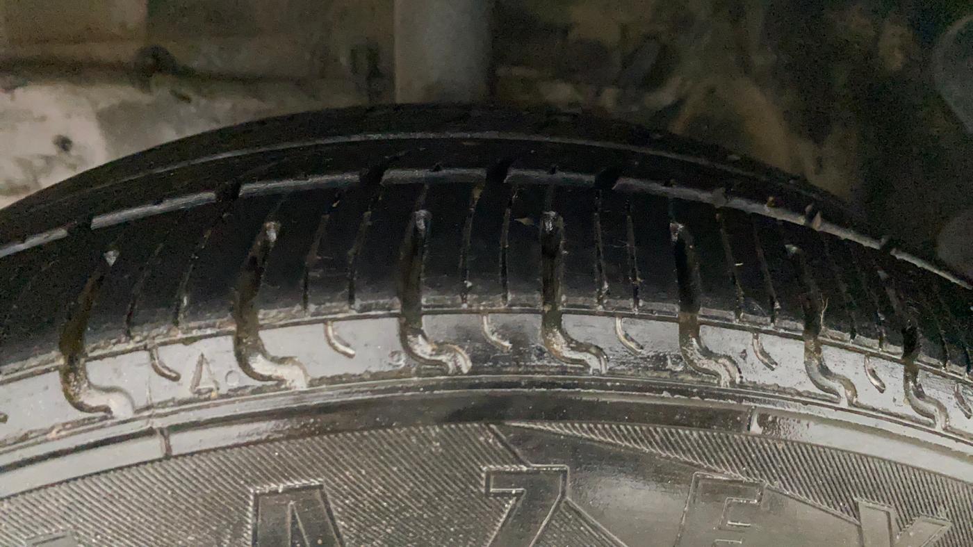 2017 Tata Zest XE PETROL, CNG, Manual, 70,123 km, Left Front Tyre Tread