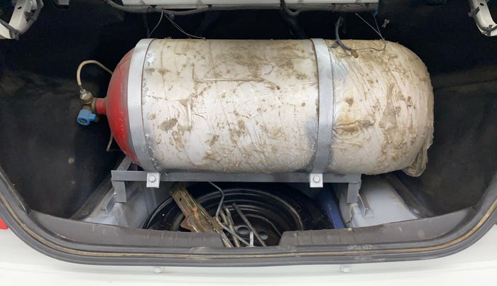 2017 Tata Zest XE PETROL, Petrol, Manual, 70,061 km, Boot Inside