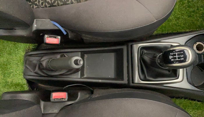 2017 Tata Zest XE PETROL, Petrol, Manual, 70,061 km, Gear Lever