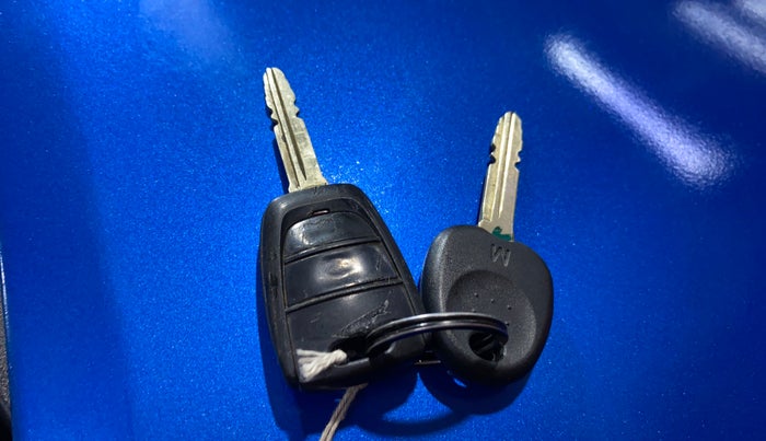 2019 Hyundai Xcent S 1.2, Petrol, Manual, 56,577 km, Key Close Up