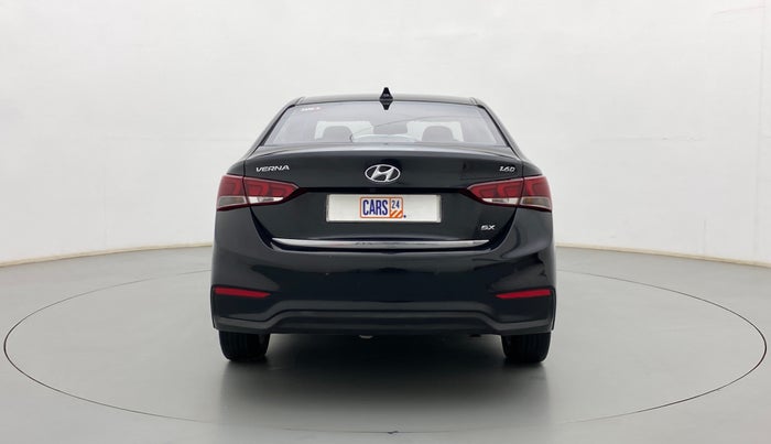 2018 Hyundai Verna 1.6 CRDI SX + AT, Diesel, Automatic, 69,631 km, Back/Rear