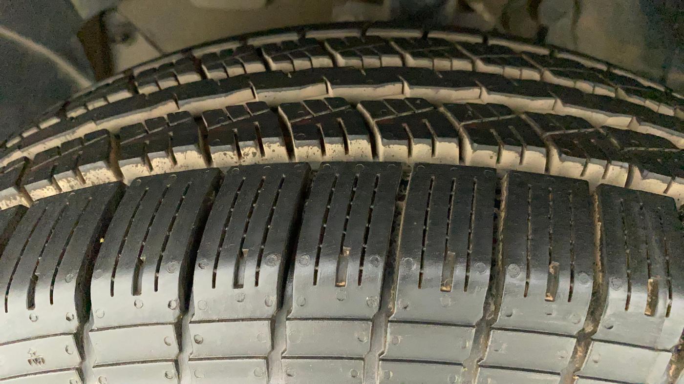 2019 Renault Duster 110 PS RXZ 4X2 AMT DIESEL, Diesel, Automatic, 69,084 km, Left Front Tyre Tread