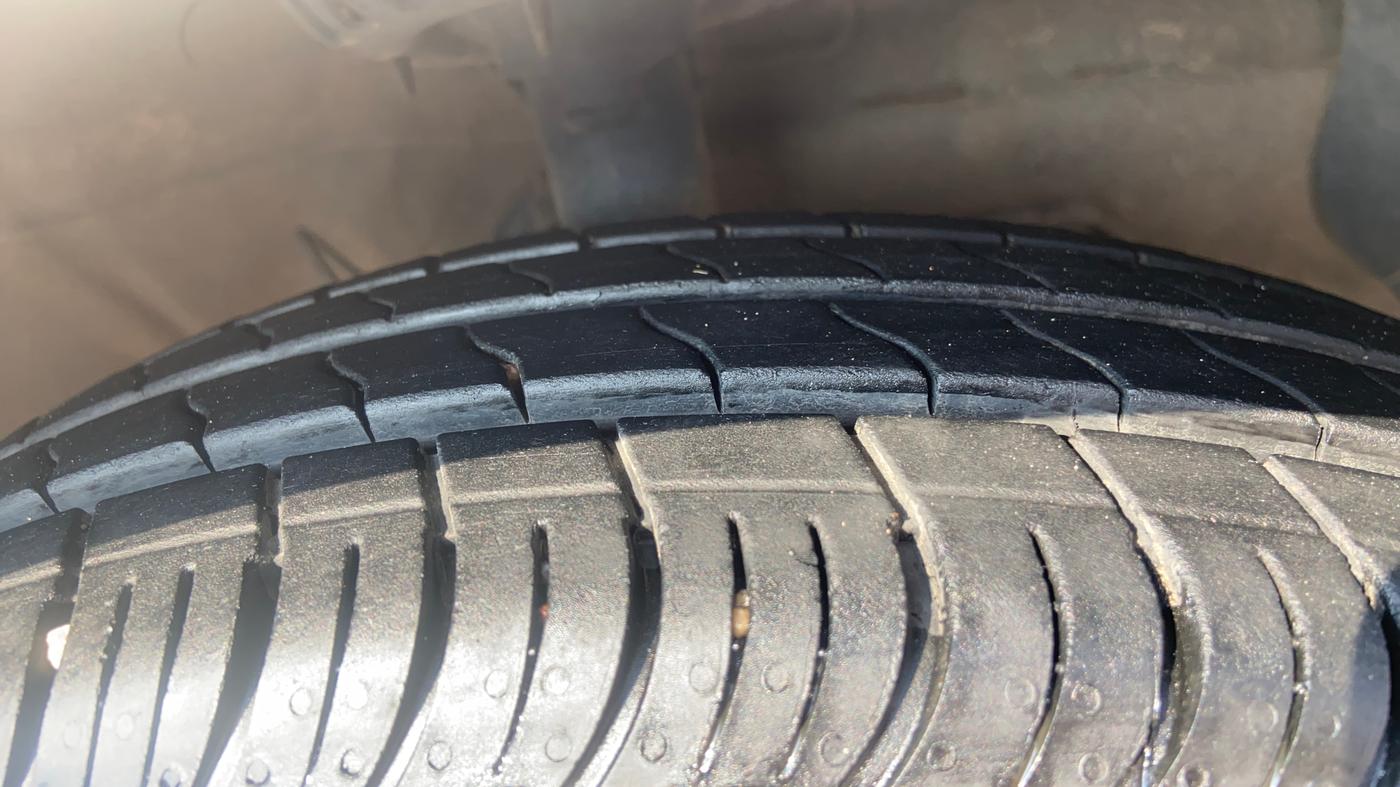 2020 Hyundai NEW SANTRO ASTA MT, Petrol, Manual, 76,037 km, Right Front Tyre Tread
