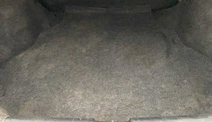 2013 Honda City 1.5L I-VTEC V MT, Petrol, Manual, 1,01,378 km, Boot Inside