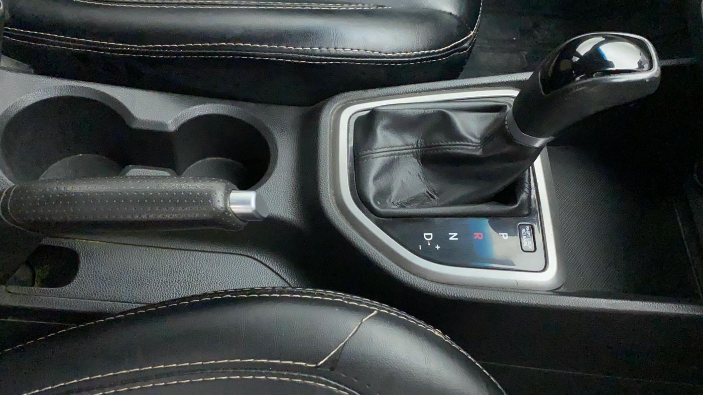 2017 Hyundai Creta SX PLUS AT 1.6 DIESEL, Diesel, Automatic, 88,545 km, Gear Lever
