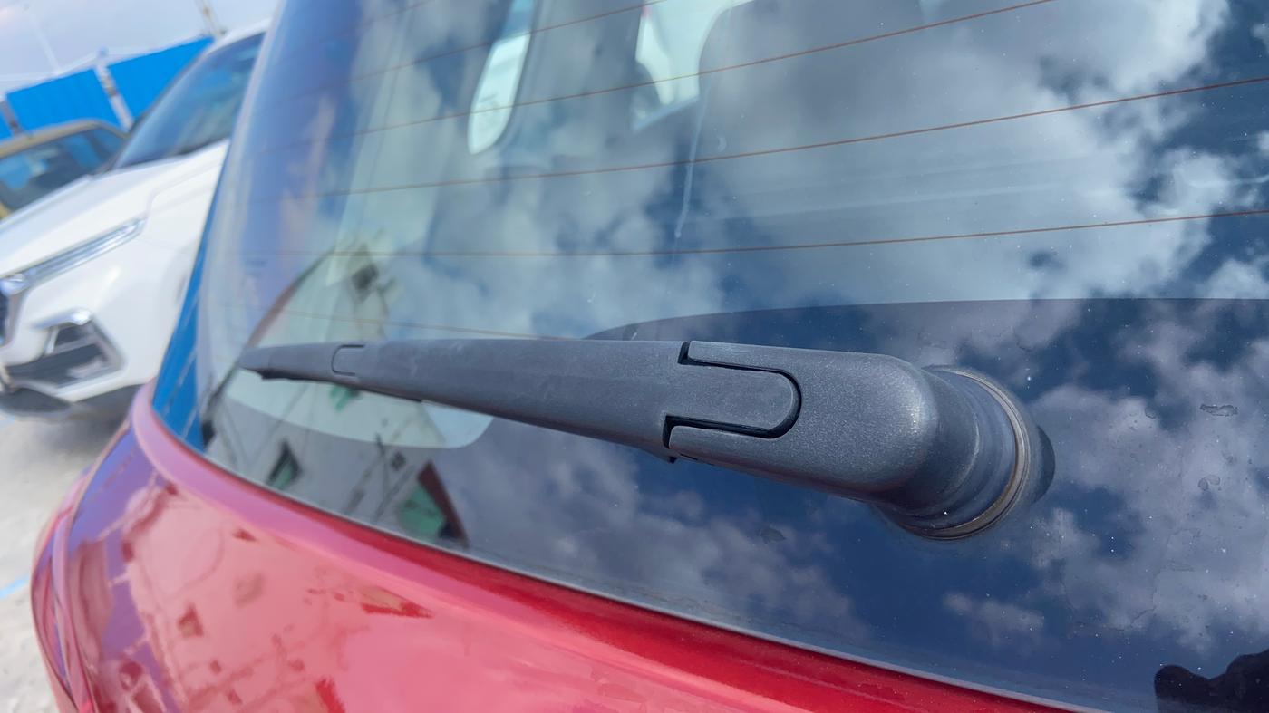 2018 Maruti Vitara Brezza ZDI AMT, Diesel, Automatic, 78,996 km, Rear Wiper