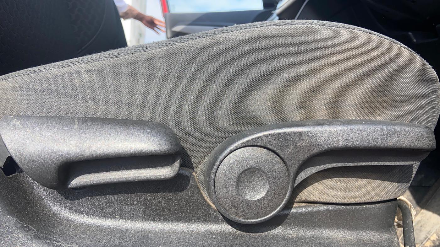 2018 Maruti Vitara Brezza ZDI AMT, Diesel, Automatic, 78,996 km, Driver Side Adjustment Panel