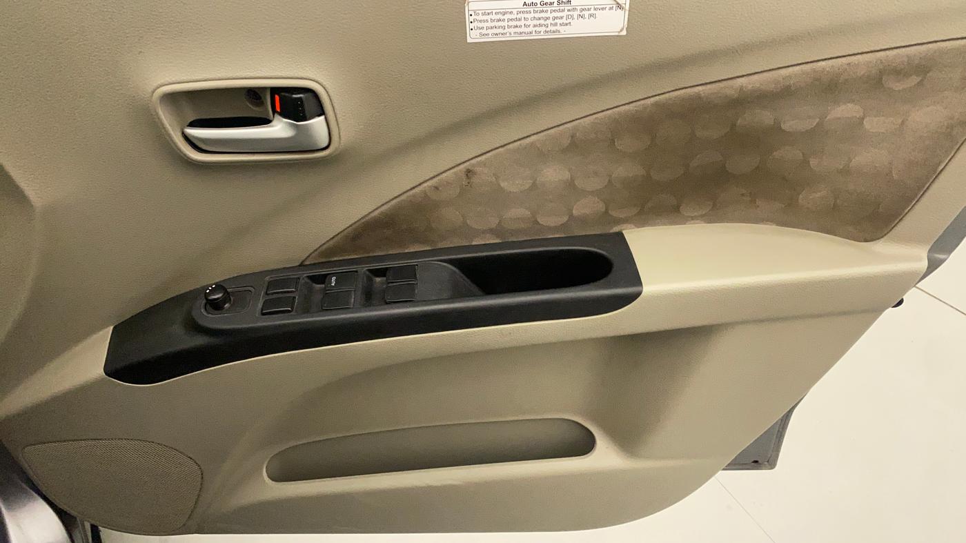 2016 Maruti Celerio ZXI AMT, Petrol, Automatic, 76,727 km, Driver Side Door Panels Control