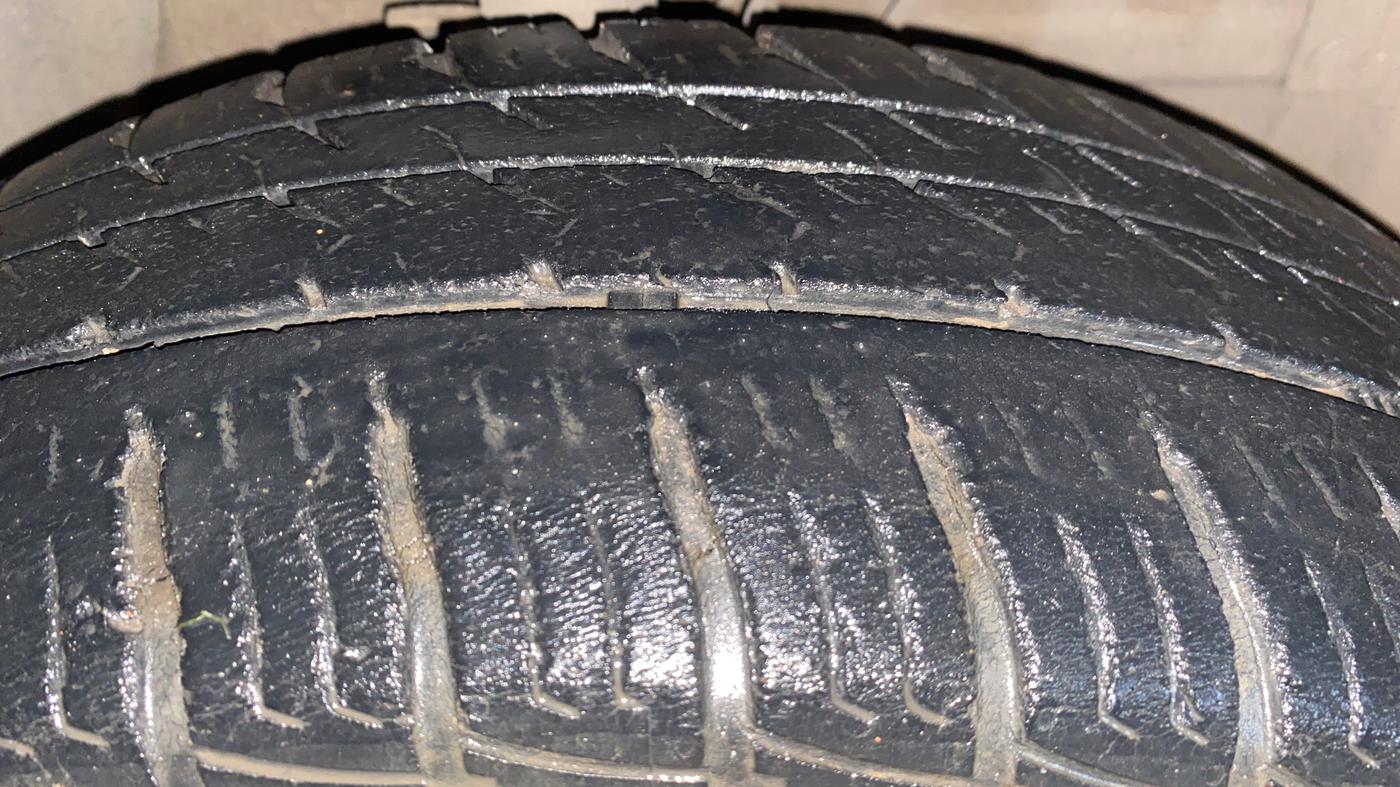 2019 Maruti Vitara Brezza VDI, Diesel, Manual, 74,806 km, Right Front Tyre Tread