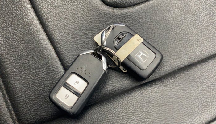 2021 Honda WR-V 1.2L I-VTEC VX MT, Petrol, Manual, 40,560 km, Key Close Up
