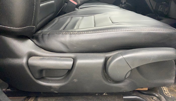 2021 Honda WR-V 1.2L I-VTEC VX MT, Petrol, Manual, 40,560 km, Driver Side Adjustment Panel
