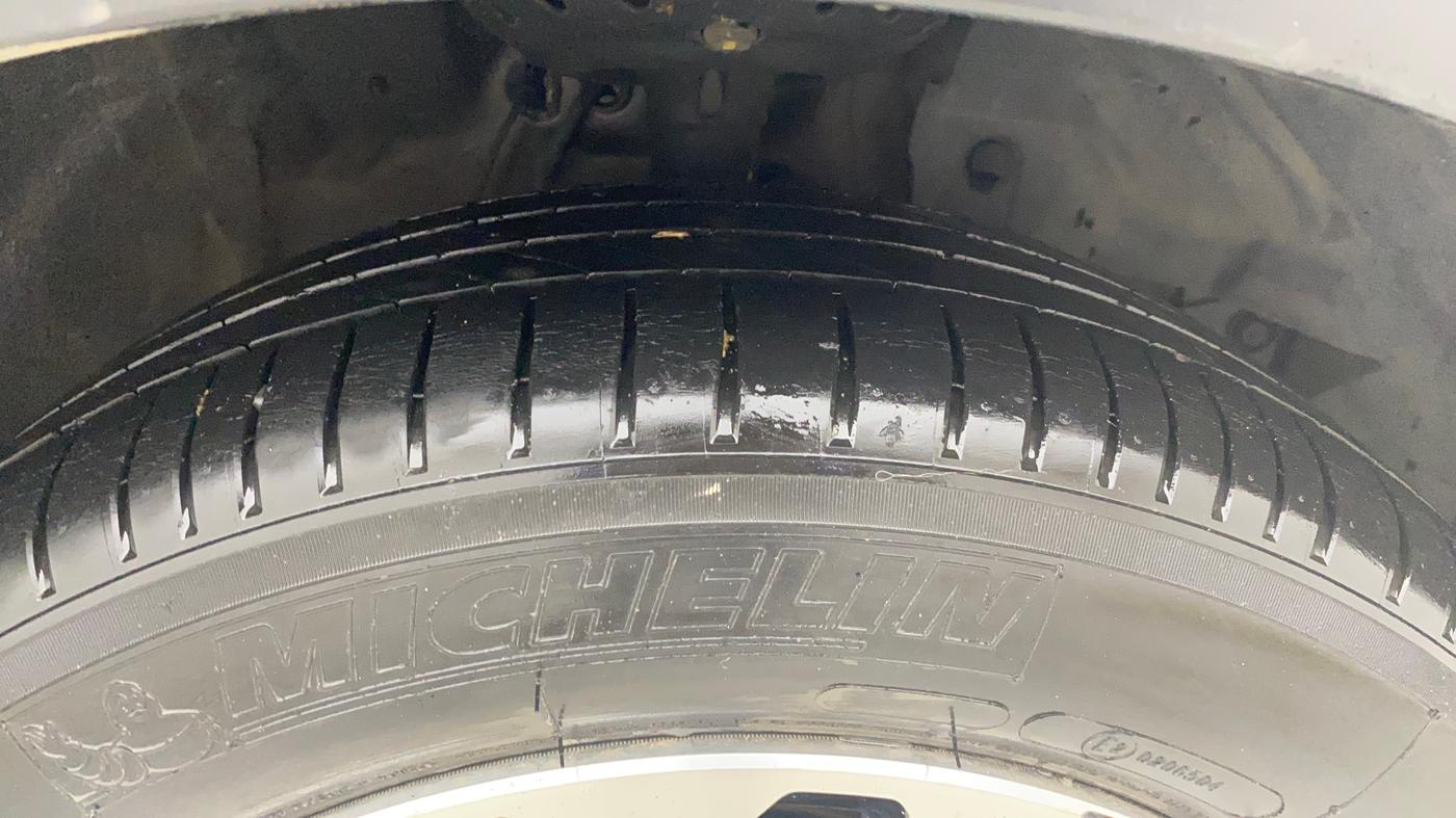 2021 Honda WR-V 1.2L I-VTEC VX MT, Petrol, Manual, 40,560 km, Right Front Tyre Tread