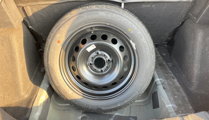 2022 Tata NEXON XM PLUS SUNROOF PETROL, Petrol, Manual, 59,792 km, Spare Tyre