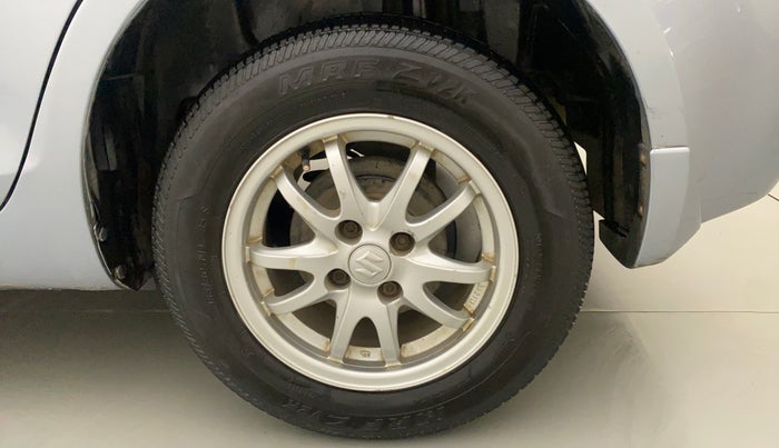 2013 Maruti Swift Dzire VXI REGAL EDITION, Petrol, Manual, 98,655 km, Left Rear Wheel