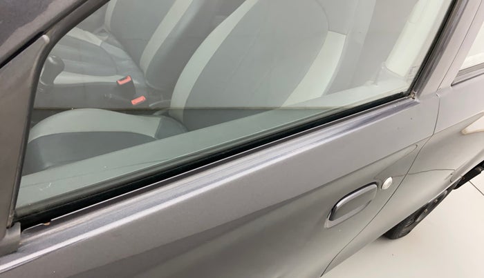 2015 Maruti Alto 800 LXI, Petrol, Manual, 49,812 km, Front passenger door - Weather strip has minor damage
